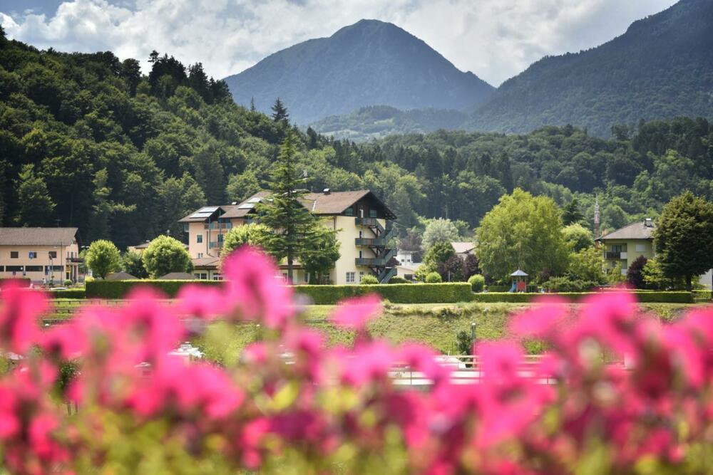 SCOIATTOLO APPARTAMENTI Comano Garda Trentino