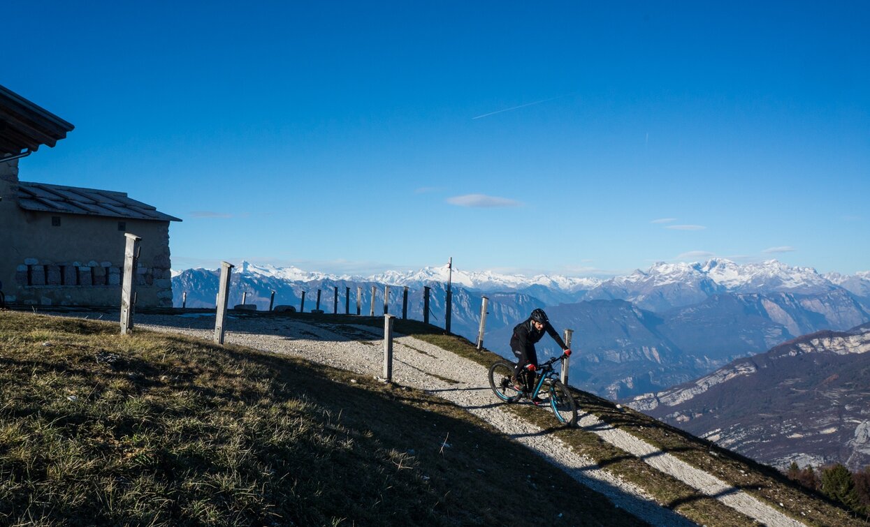 Abfahrt ab der Hütte Rifugio Campei | © Archivio Garda Trentino (ph. Marco Giacomello), North Lake Garda Trentino 