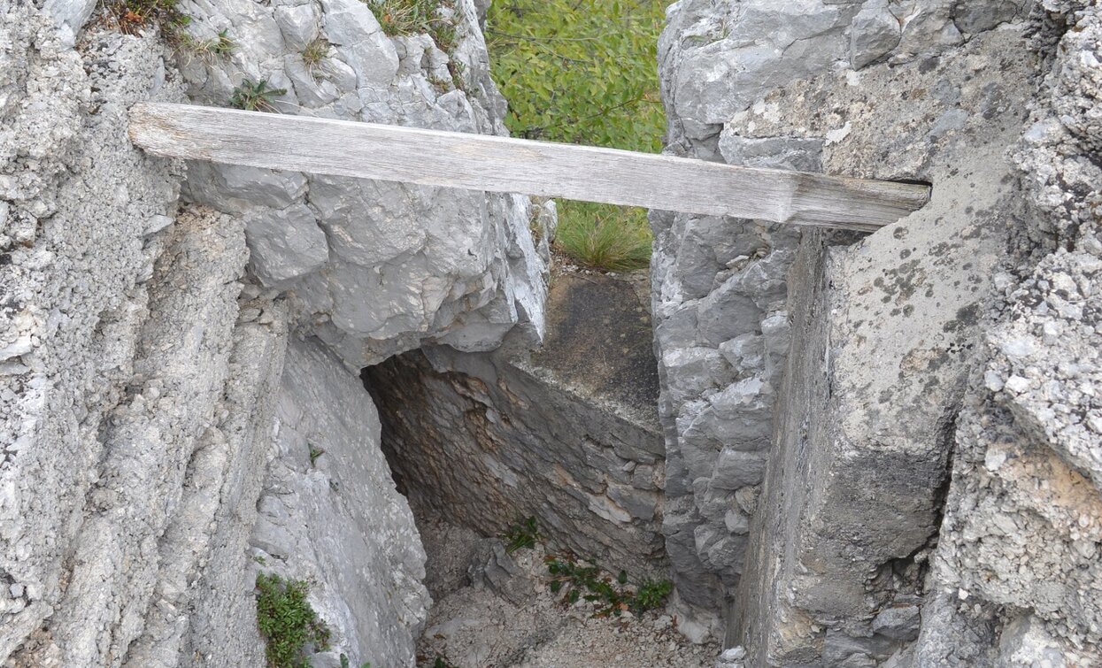 Along the path SAT601 "The peace trail" | © A. Pizzato - montagnadiviaggi.it, Garda Trentino