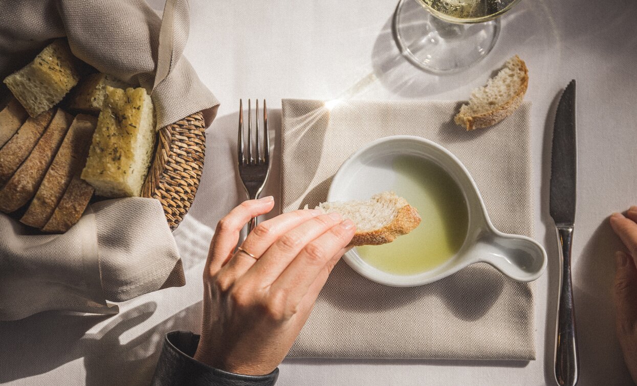 Frantoi aperti bread and oil - Lake Garda